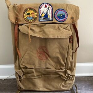 Boy Scouts of America Deluxe Yucca Backpack OS Tan Vintage 1973 Patches No 1329
